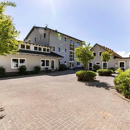 Apartment Haus Am Hövt - 13 Goehren (Ruegen)